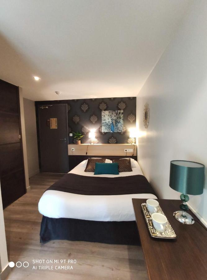 Celtic Hotel Auray Exterior photo